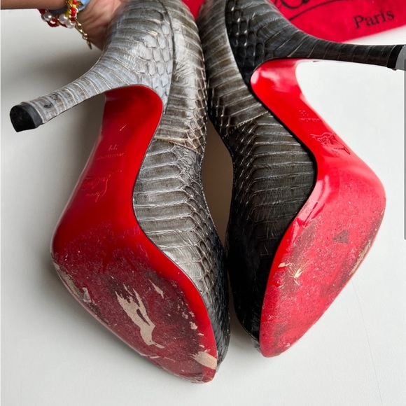 Louboutin Python Grey - Picture 4 of 10